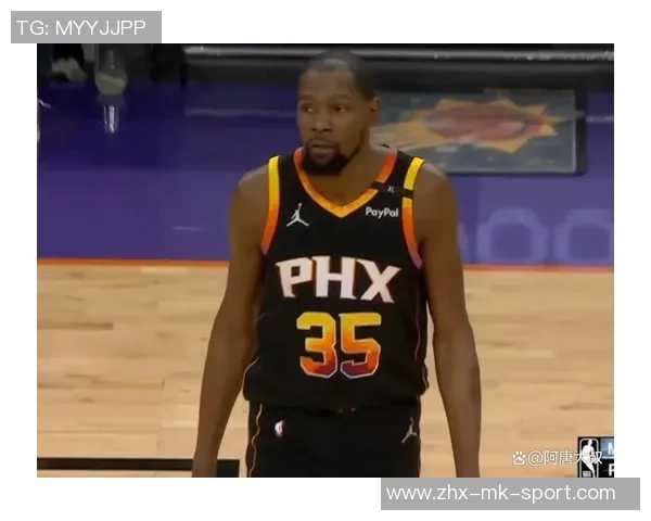 快船与灰熊激战正酣球迷期待精彩对决与逆转时刻